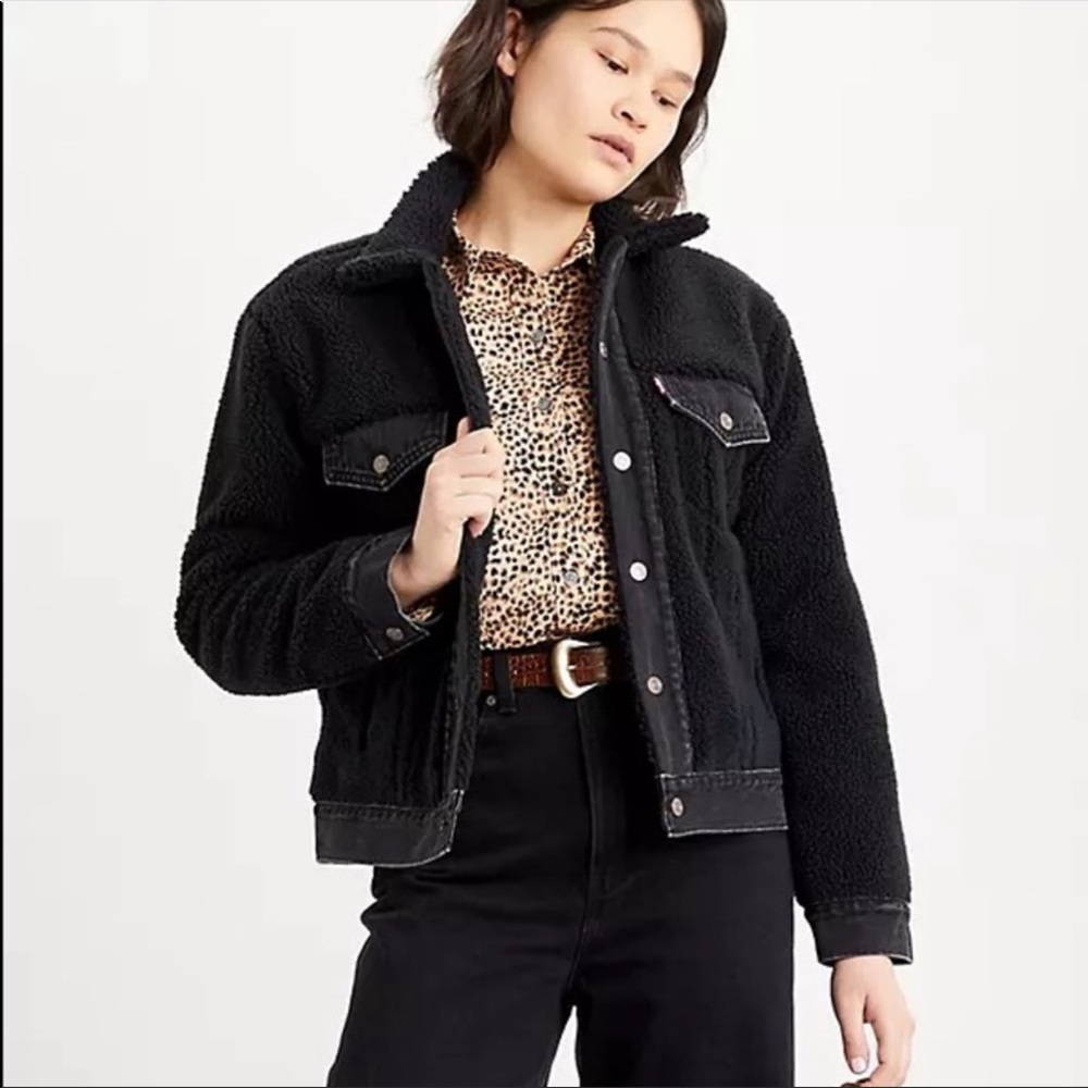 Levi’s Ex boyfriend trucker jacket sherpa black large new denim